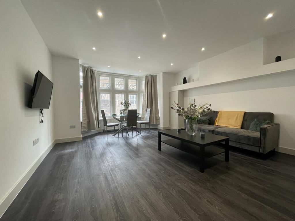 Star London Finchley Road 3-Bed Retreat Apartment Exterior photo